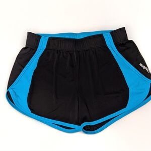 ✨ Reebok PlayDry Running Shorts – Size Small ✨